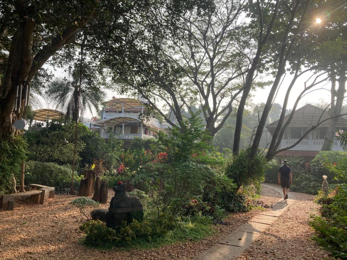 Gaia'S Garden Guest House Auroville Exteriör bild