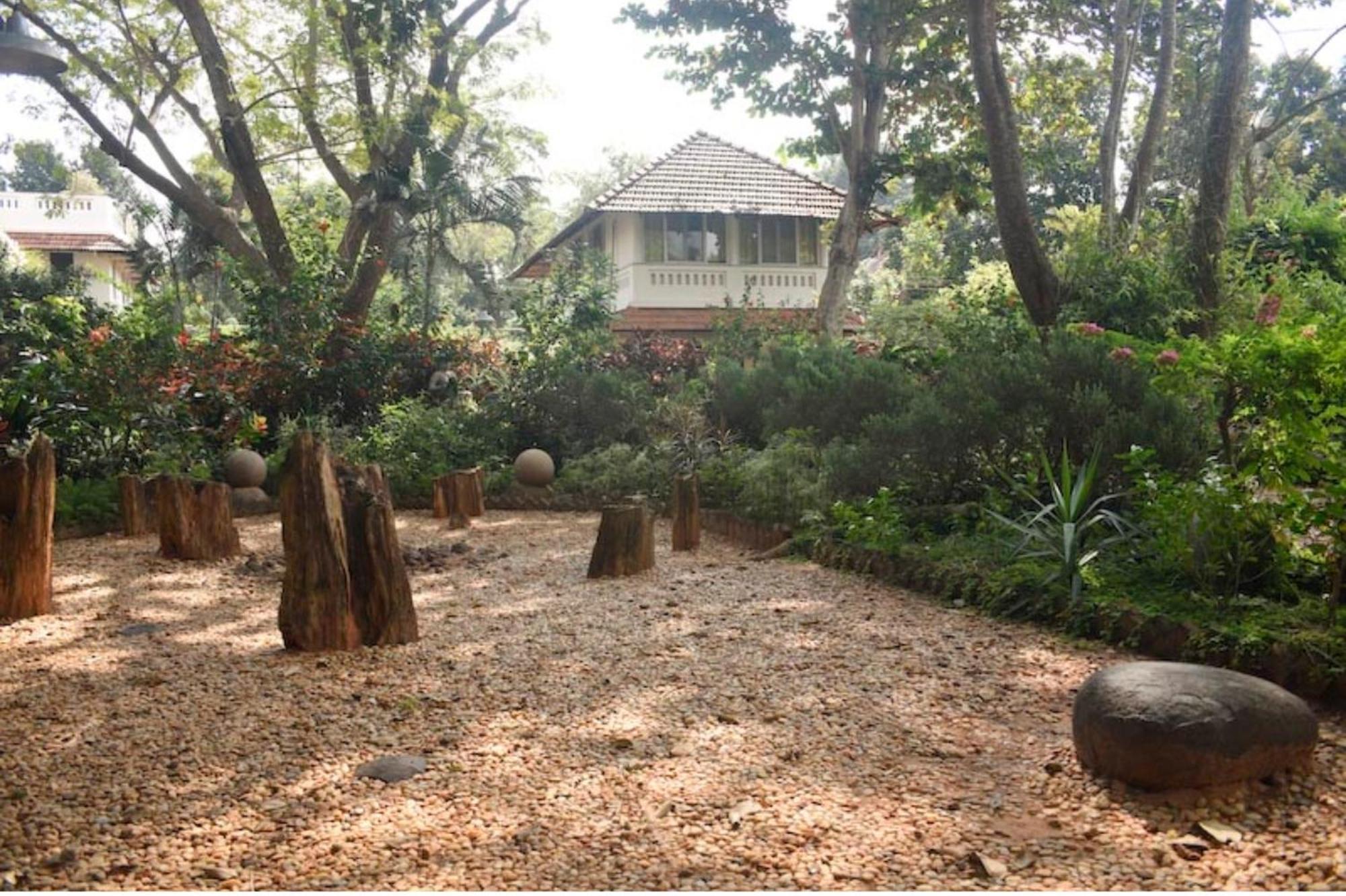Gaia'S Garden Guest House Auroville Exteriör bild