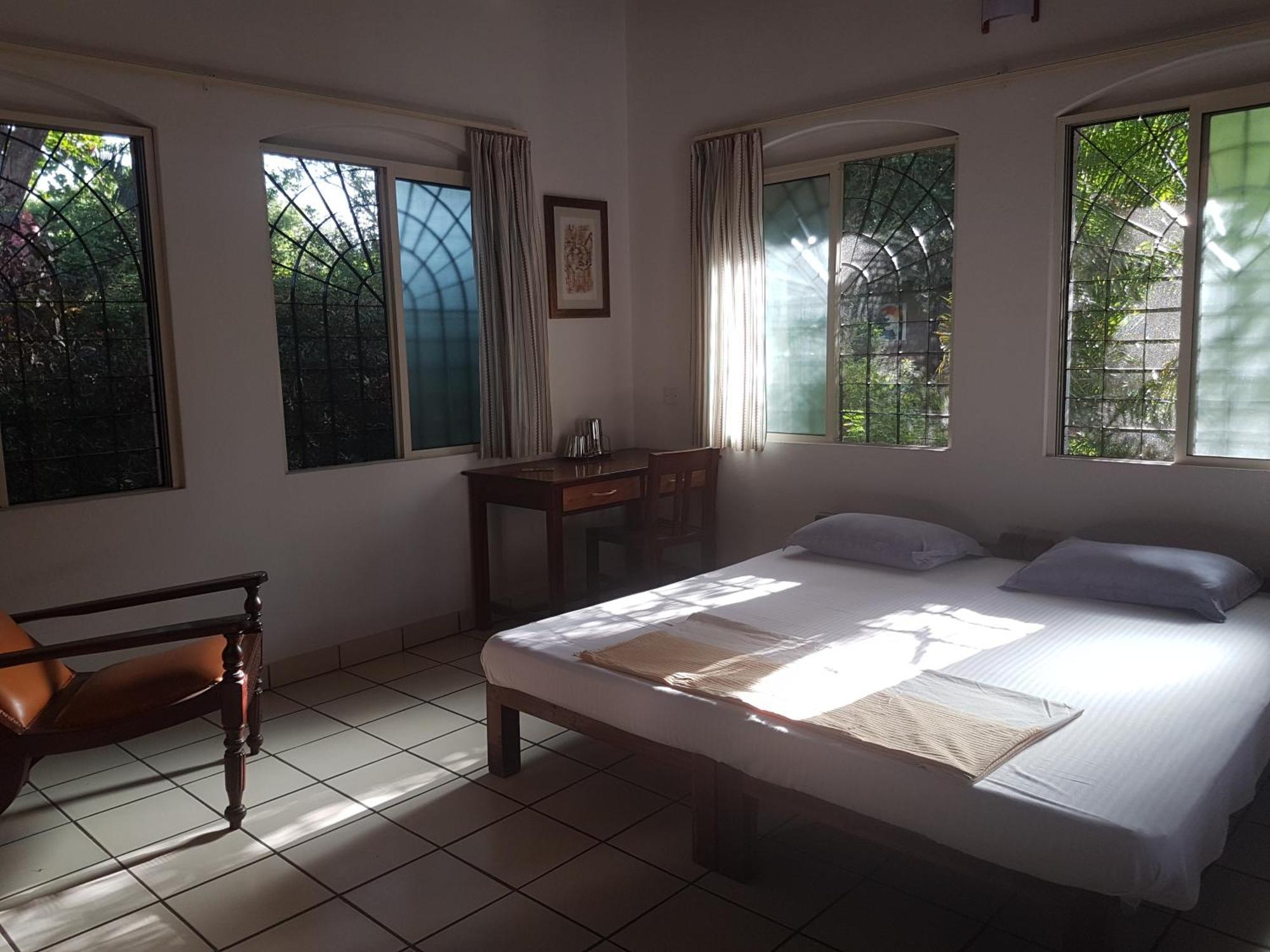 Gaia'S Garden Guest House Auroville Rum bild
